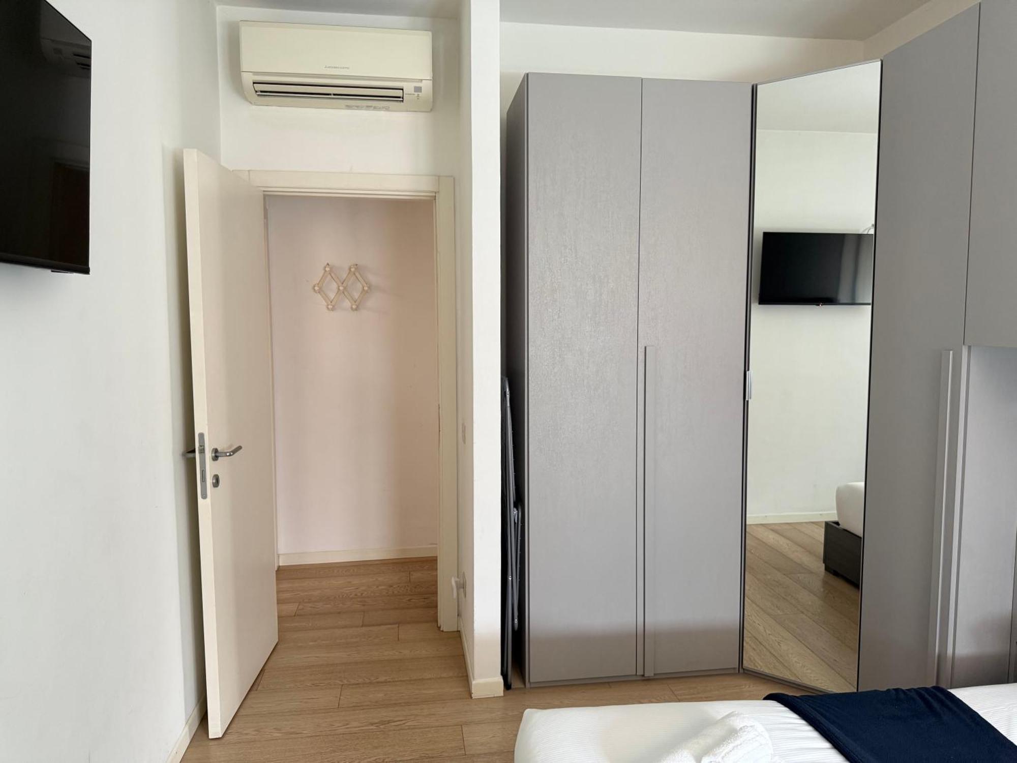 Gioire Apartments - Milan Milão Quarto foto